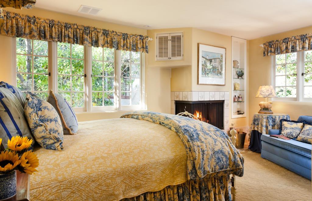 Old Monterey Inn Habitación foto