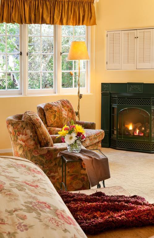Old Monterey Inn Habitación foto
