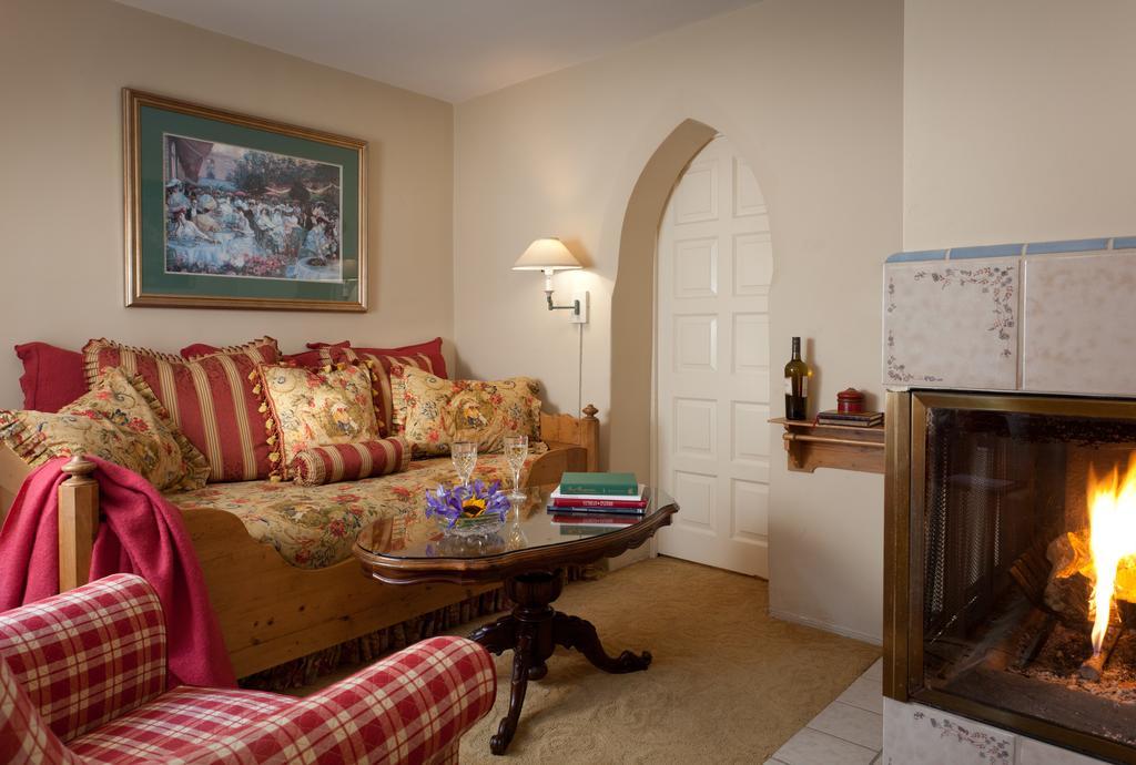 Old Monterey Inn Habitación foto